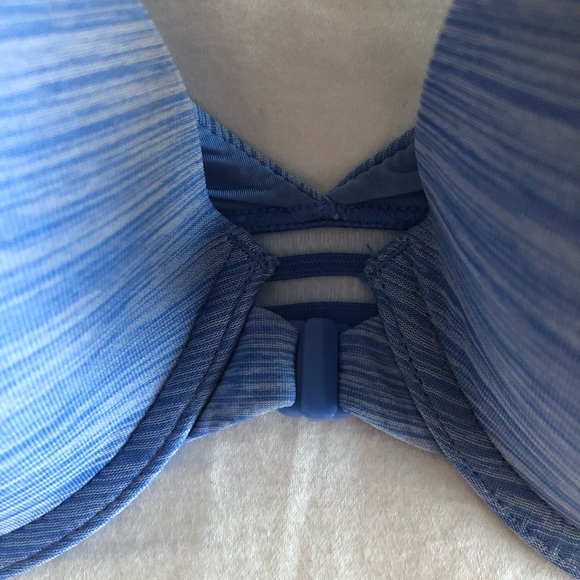 Victoria's Secret T-Shirt Bra - Picture 5 of 6